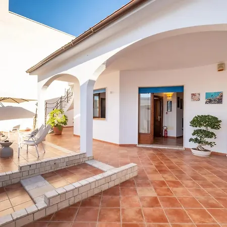 Le Chele - A Due Passi Dal Mare Bed & Breakfast Torre Lapillo