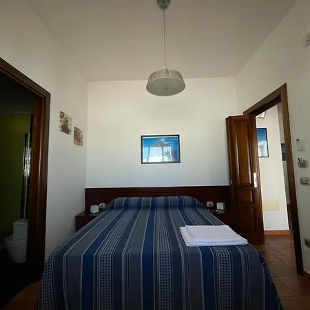 Le Chele Bed and Breakfast 4*