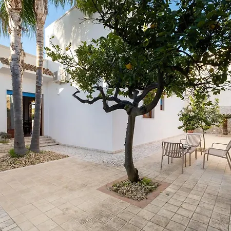Le Chele - A Due Passi Dal Mare Bed & Breakfast